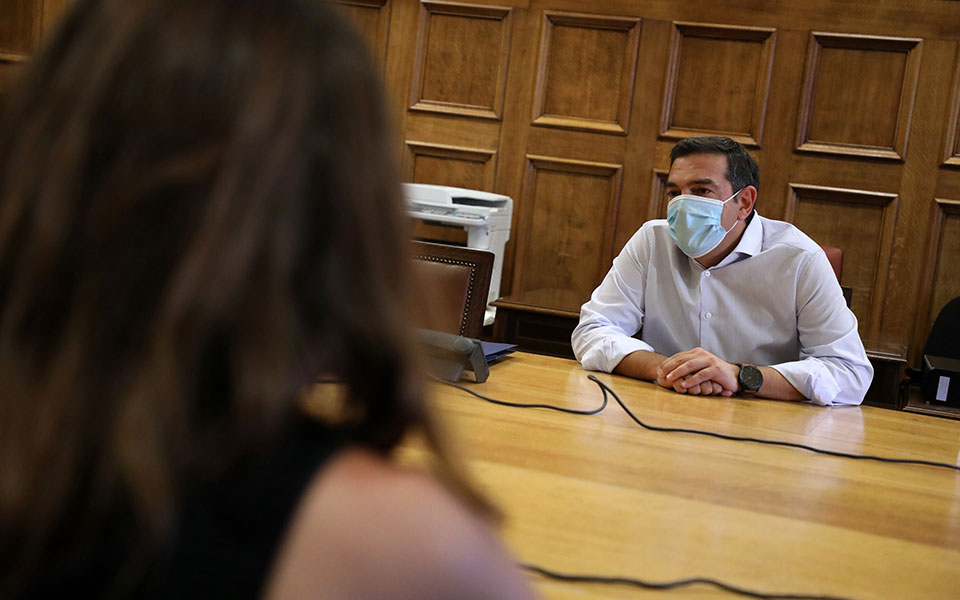 τσίπρας-ο-κ-μητσοτάκης-δεν-διαθέτει-σχ-561426628