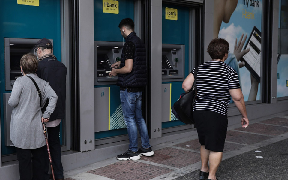 συντάξεις-αναδρομικά-επιδόματα-ποιο-561446056