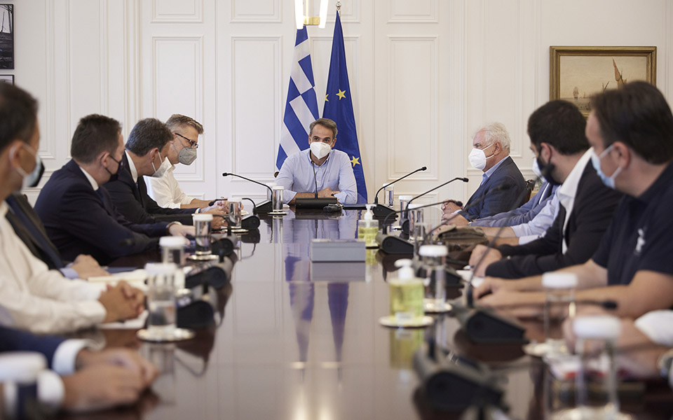 Μητσοτάκης: Εντός των επόμενων ημερών οι πρώτες εκταμιεύσεις για τους πυρόπληκτους της Εύβοιας-1