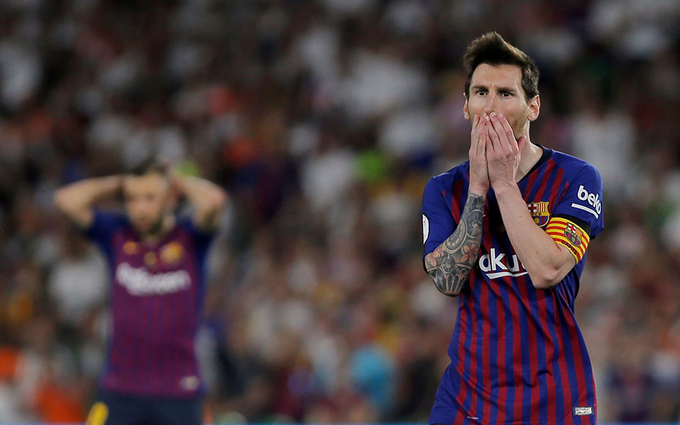 αιφνίδιο-διαζύγιο-μέσι-μπαρτσελόνα-561458641