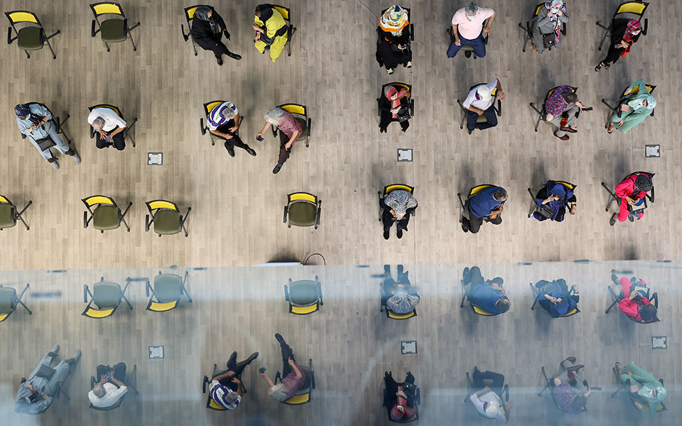 μετάλλαξη-δέλτα-μεταδίδεται-τάχισ-561467029