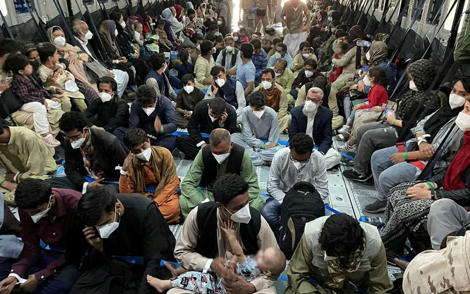 εγγραφο-οηε-σκηνικό-τρόμου-με-απειλές-561475333