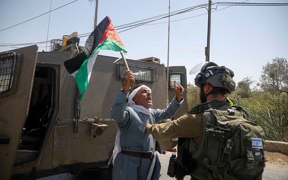 ισραηλινά-αεροσκάφη-έπληξαν-στόχους-561478741