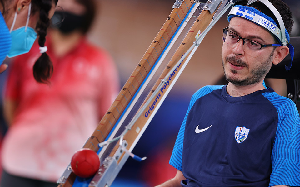 παραολυμπιακοί-για-το-χρυσό-μετάλλιο-561480670