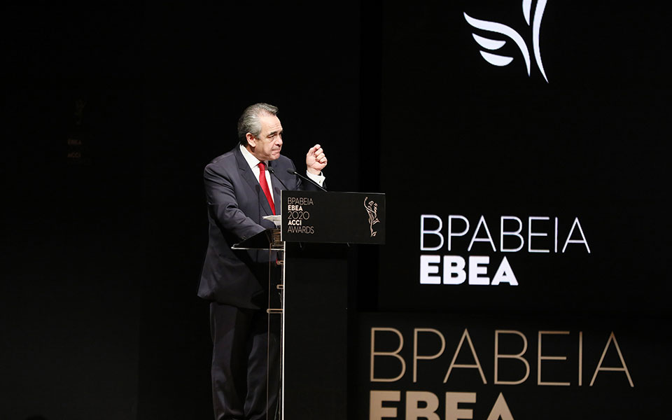 ο-πρώην-πρωθυπουργός-κ-καραμανλής-για-561459661