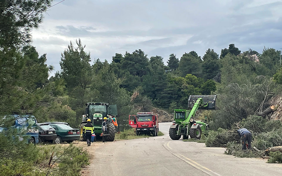 n-μουσιόπουλος-στην-κ-για-τις-πυρκαγι-561459073