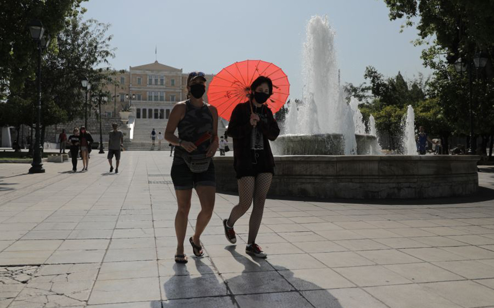 καύσωνας-πάνω-από-40-βαθμούς-οι-έξι-στις-561453499