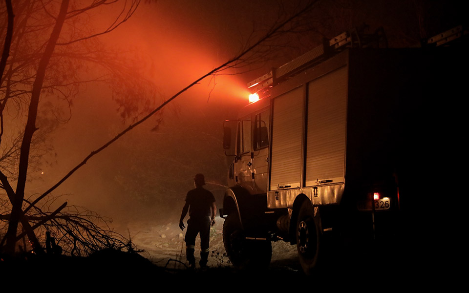 συλλήψεις-για-εμπρησμούς-σε-μεσσηνία-561461473