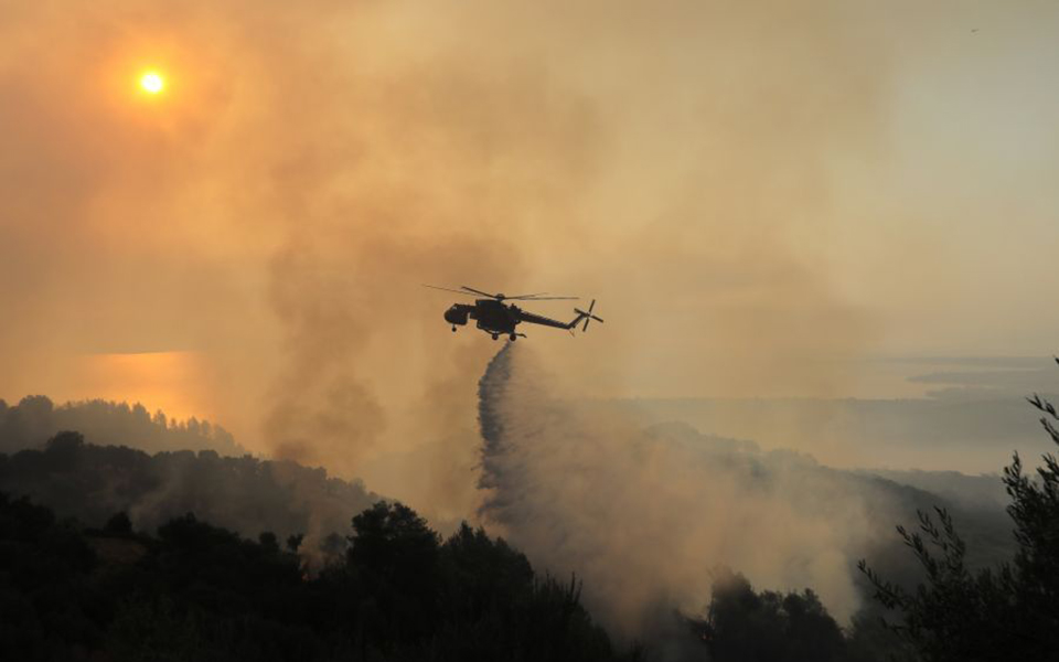 Φωτιά στην Αχαΐα: «Βελτιωμένη» η εικόνα στο πύρινο μέτωπο – Ο πρώτος απολογισμός-1