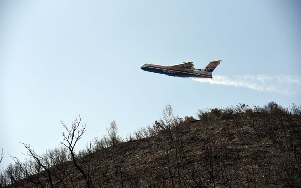 φωτιά-στην-αχαΐα-ενισχύθηκαν-τα-εναέρ-561453712