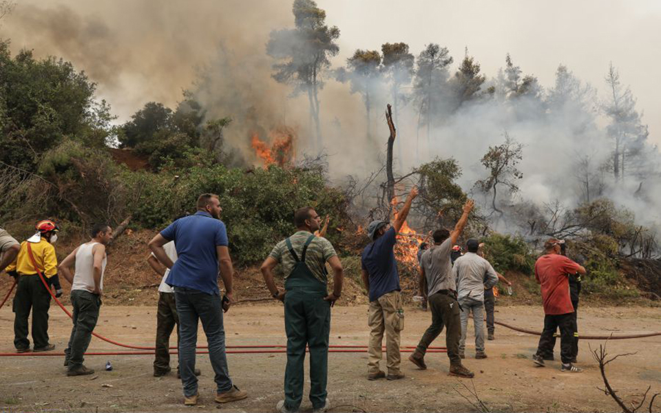 φωτιές-κύμα-συμπαράστασης-των-δήμων-τ-561466762