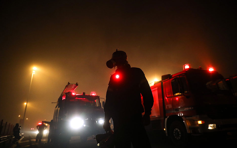 διασωληνωμένοι-σε-μεθ-δύο-εθελοντές-π-561458656