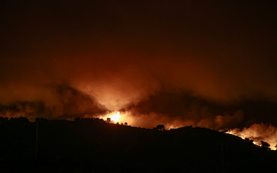 καιρός-πέφτει-η-θερμοκρασία-δυσχεραί-561458878