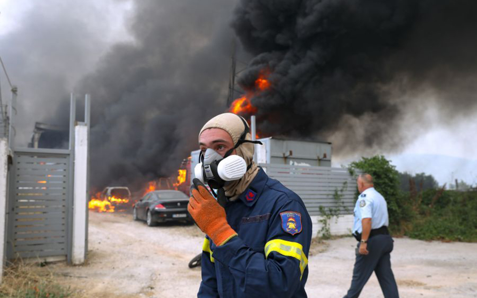 πυρκαγιές-20-άτομα-έχουν-διακομιστεί-σε-561458947