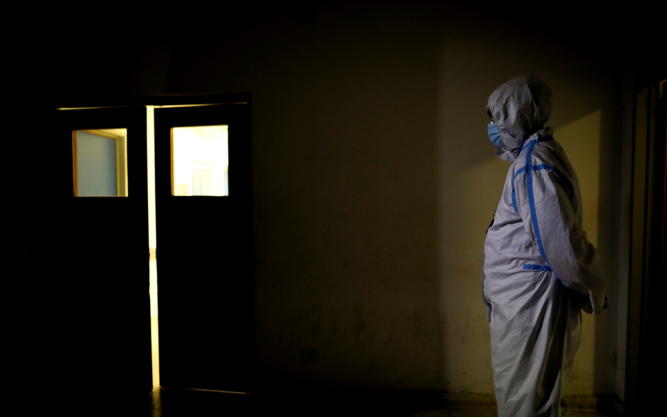 κορωνοϊός-3-475-νέα-κρούσματα-19-θάνατοι-226-δι-561464047