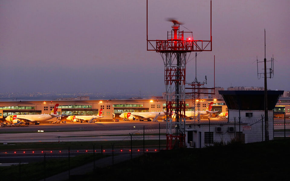 στοπ-στους-ανεμβολίαστους-αμερικα-561479704