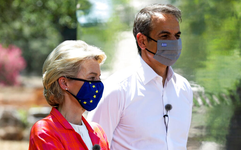 επικοινωνία-μητσοτάκη-φον-ντερ-λάιε-561474154