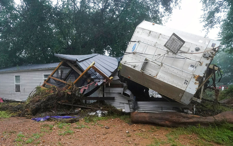 πλημμύρες-στο-τενεσί-τουλάχιστον-16-νεκ-561472750