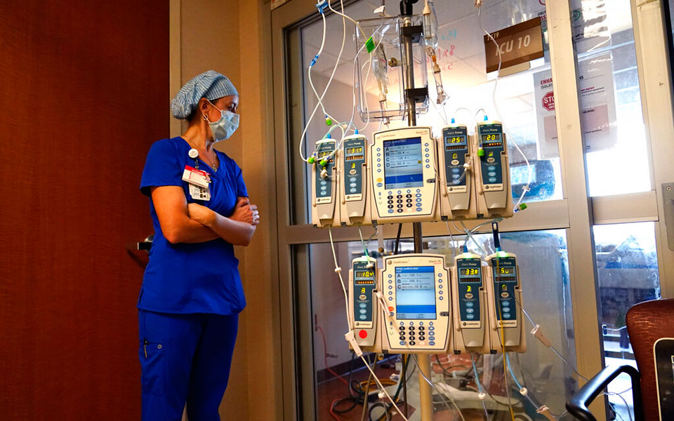 κορωνοϊός-2-343-νέα-κρούσματα-19-θάνατοι-338-δι-561479584