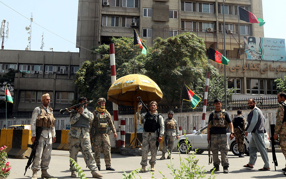 καταρρέει-η-αφγανική-κυβέρνηση-σκηνέ-561467056