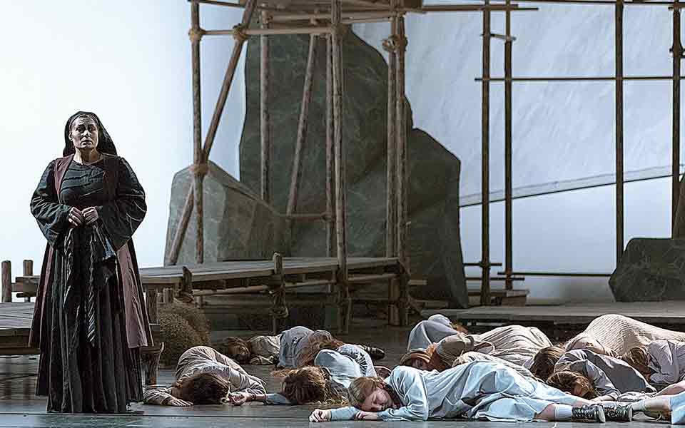 Γυναικοκτόνος… και του εαυτού της-1