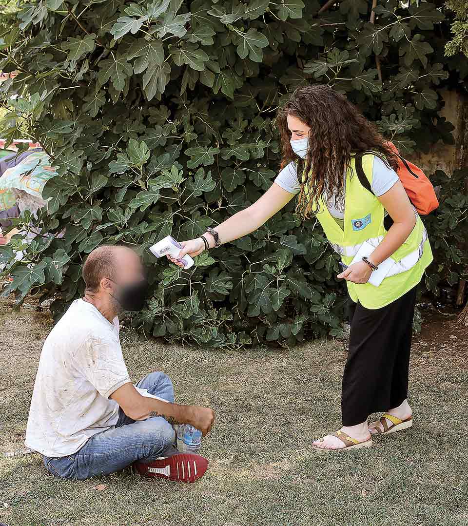 Κανείς μόνος στο σπίτι ή στον δρόμο-3