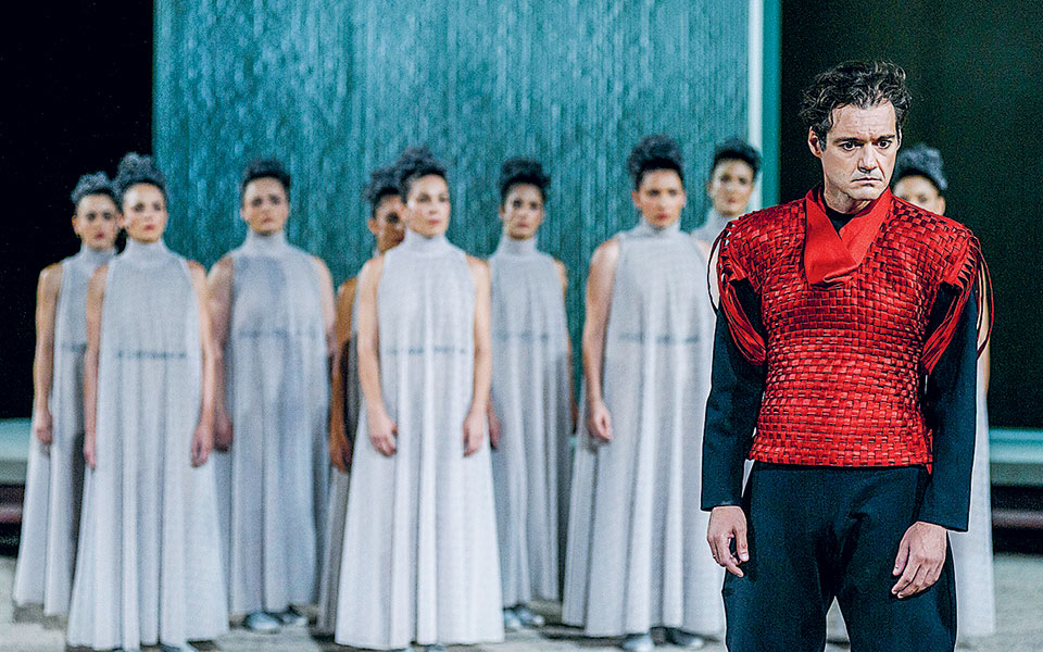 κατανοώντας-τις-φοίνισσες-σήμερα-561455347