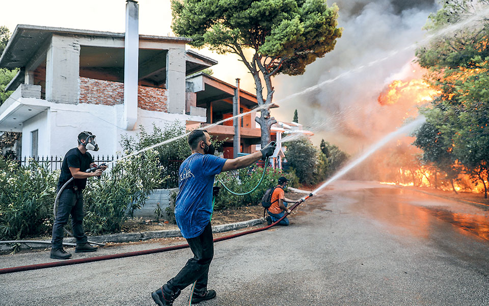 φωτιά-στη-βόρεια-αττική-nέα-μέτωπα-και-561459994