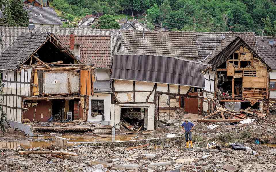 καλοκαίρι-ύστατης-προειδοποίησης-561466585