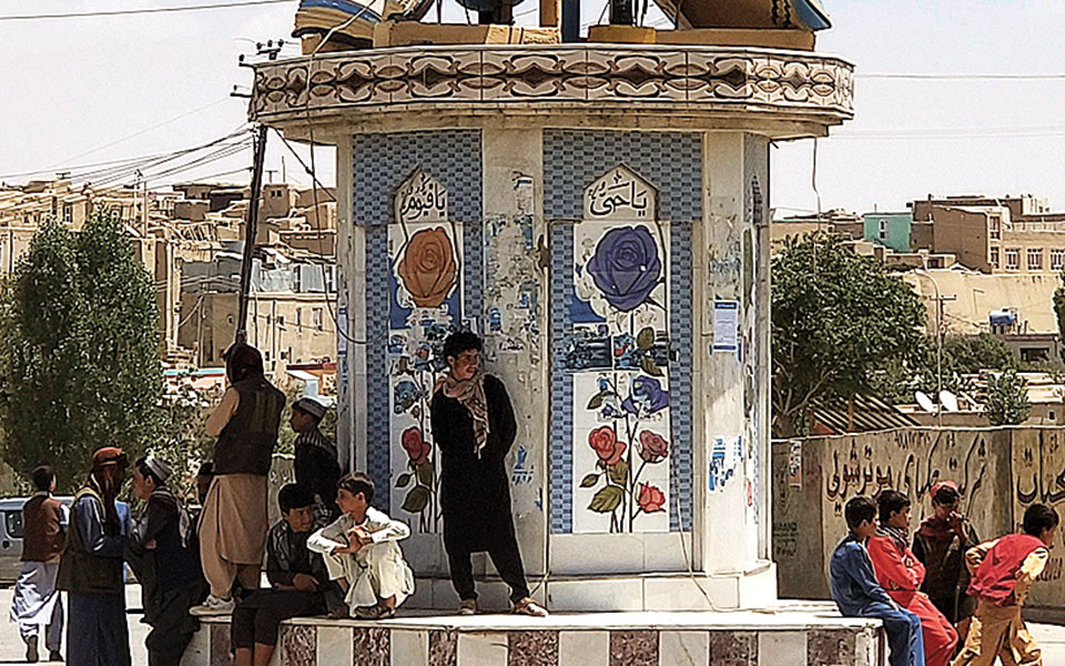 διάλογο-με-τους-ταλιμπάν-θέλει-ο-ερντο-561465172