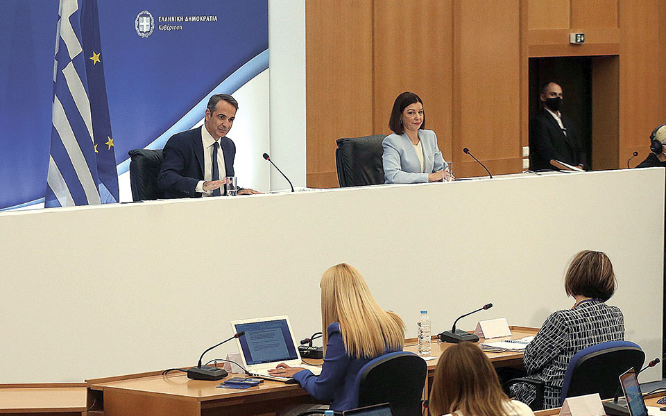 όχι-σε-νέο-lockdown-το-φθινόπωρο-561465235