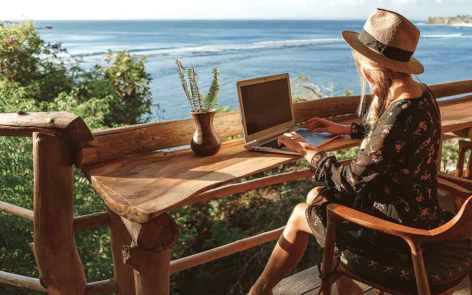 ψηφιακοί-νομάδες-βαθμολογούν-την-ελλ-561466534