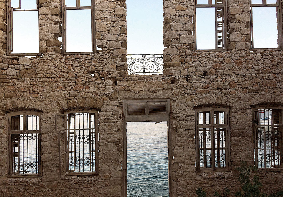 Οι αλλόκοτες φετινές διακοπές μάς στρέφουν σε διδάγματα από το παρελθόν-2