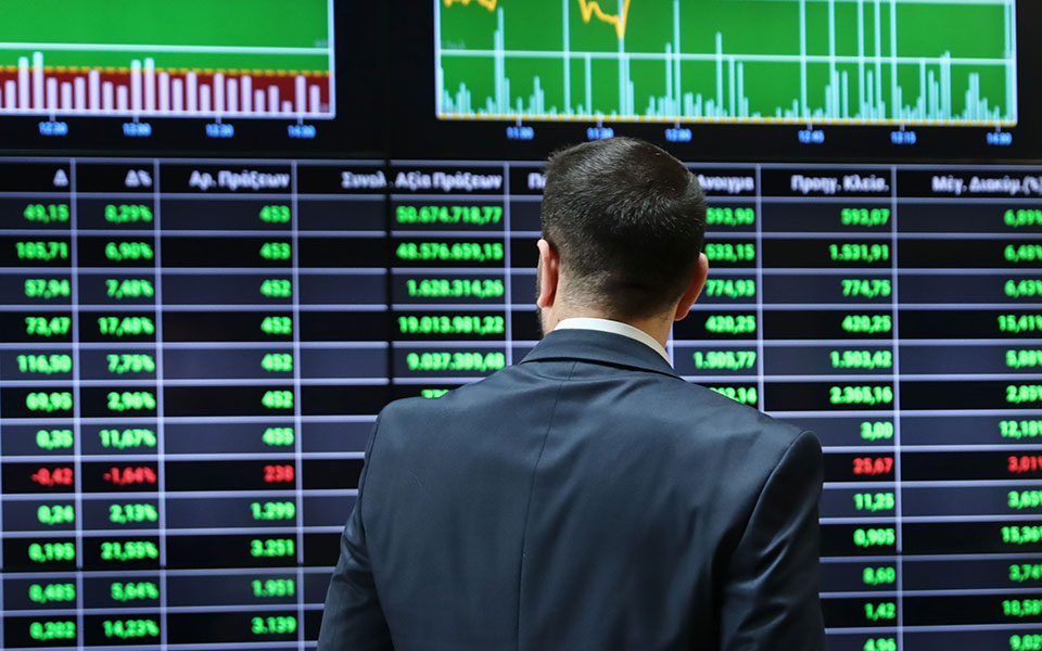 xρηματιστήριο-μικρή-άνοδος-με-χαμηλό-τ-561468568