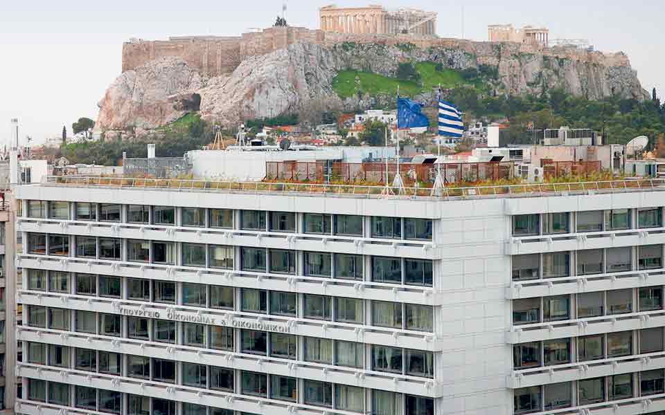 αδικαιολόγητες-απευθείας-αναθέσεις-561469987