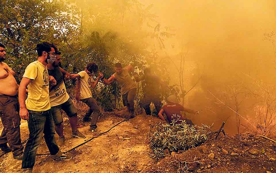 μηδέν-έχοντες-και-πάντα-κατέχοντες-561472342