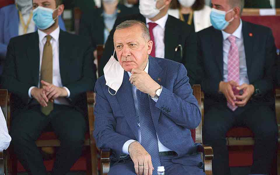 δύσκολη-εξίσωση-σε-πολλά-μέτωπα-για-το-561471949