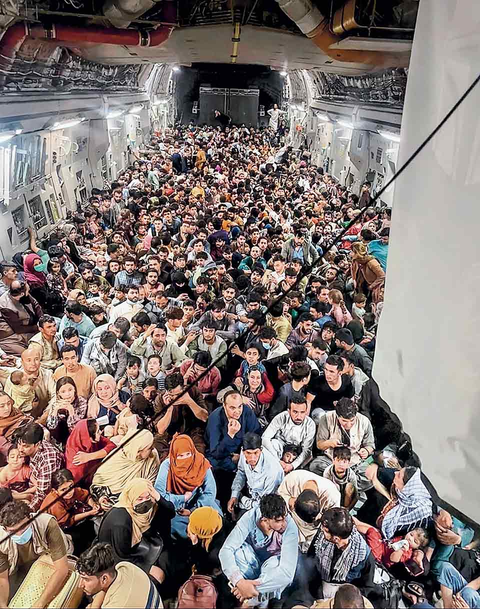 Διαβάστε στην «Καθημερινή της Κυριακής»-1