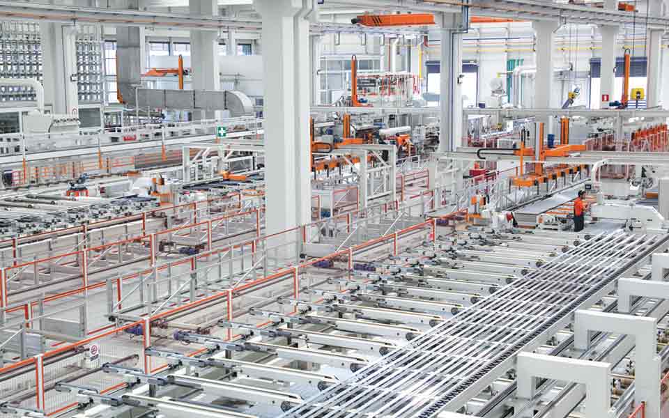 νέο-ρεκόρ-κερδών-κατέγραψε-το-2020-η-cosmos-aluminium-561473656