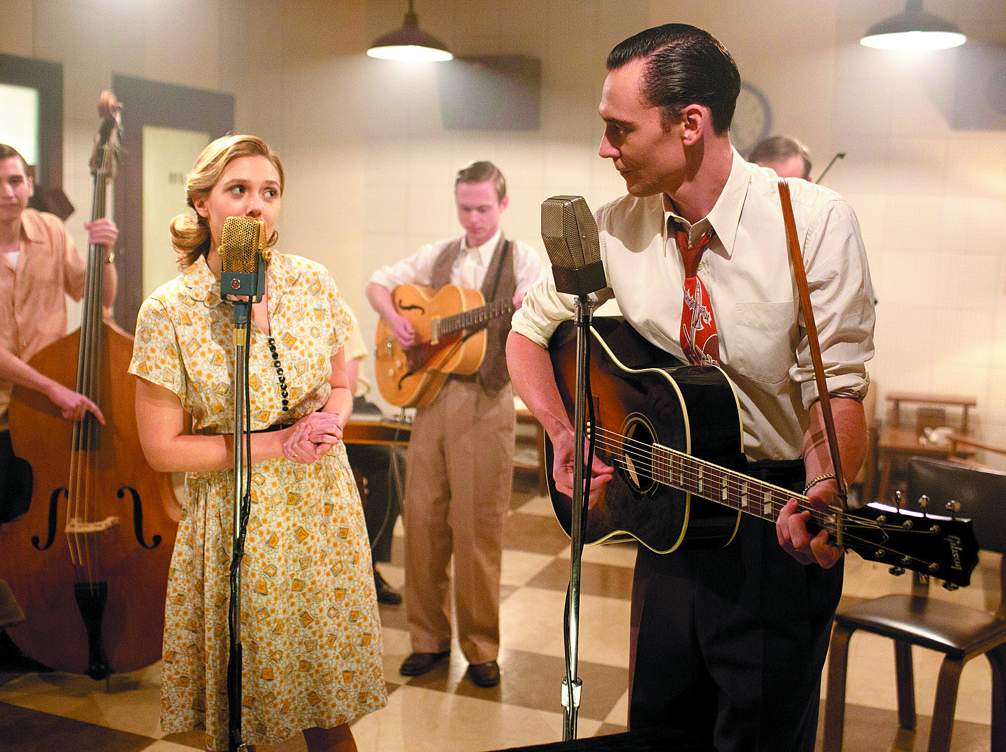 Τόσο μόνος, που μπορούσε να κλάψει-2