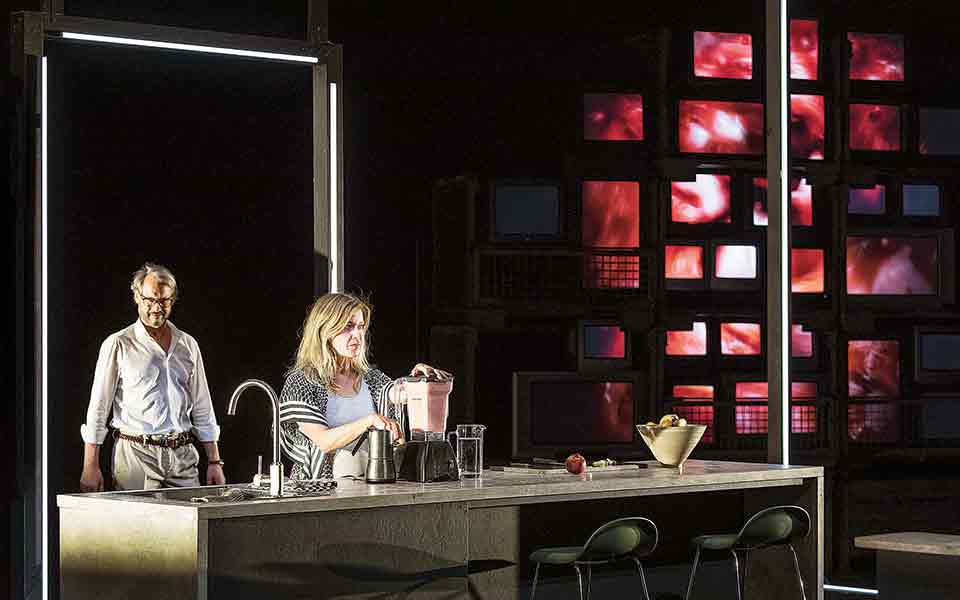 Δεν υπάρχει ιερή εκδοχή-1