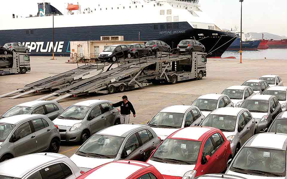 εμπόριο-βραχυκύκλωμα-και-στην-ελλά-561477859