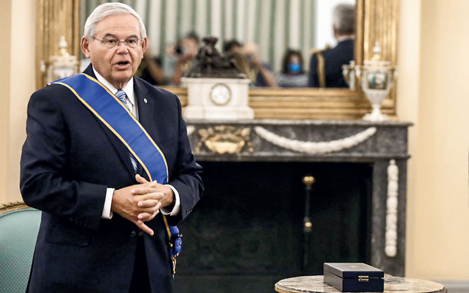 Μπομπ Μενέντεζ: ξεχωριστή αναγνώριση για έναν πιστό φίλο της Ελλάδας-2