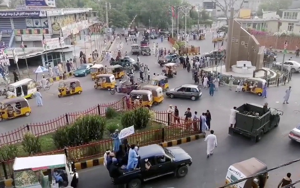 αφγανιστάν-εκρήξεις-στην-καμπούλ-με-τ-561467140