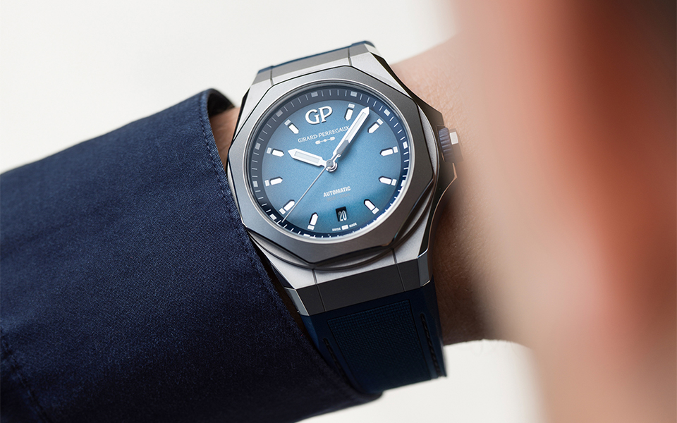 το-νέο-girard-perregaux-laureato-absolute-ti-230-είναι-το-απόσταγμα-μίας-561469441