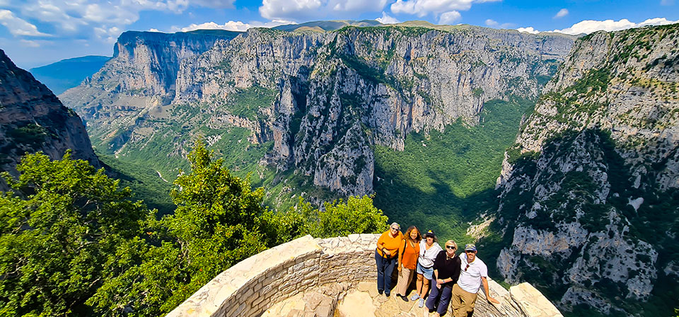 Οι «κυνηγοί» τοποθεσιών ψηφίζουν Ελλάδα-1