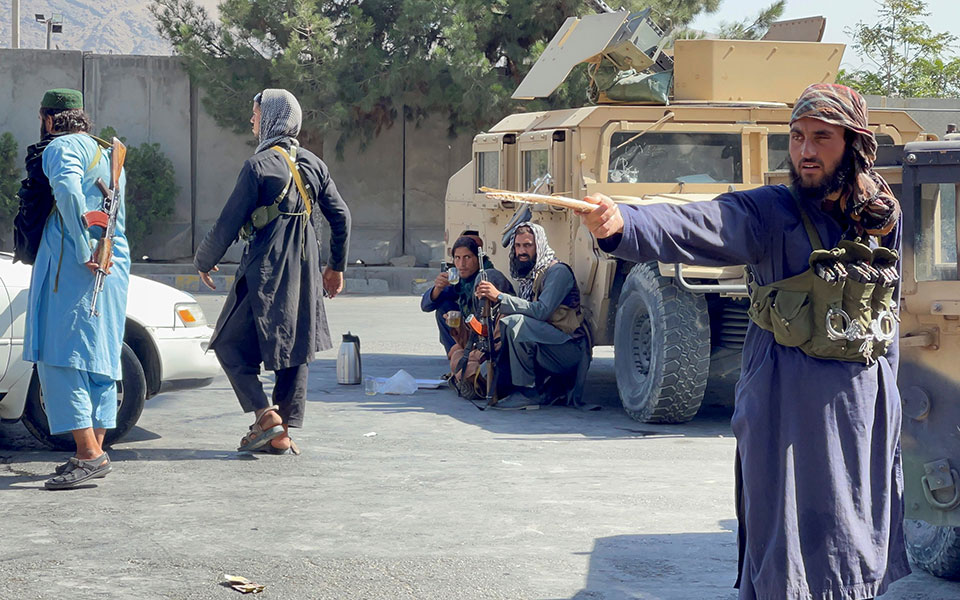 βρετανία-αυξάνεται-η-απειλή-περαιτέρ-561476899