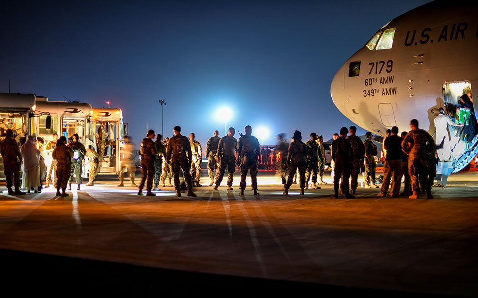 τζόνσον-ο-χρόνος-για-την-απομάκρυνση-α-561476152