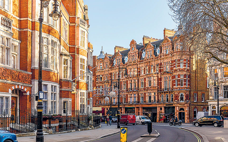 διεθνές-ράλι-τιμών-ακινήτων-561455308