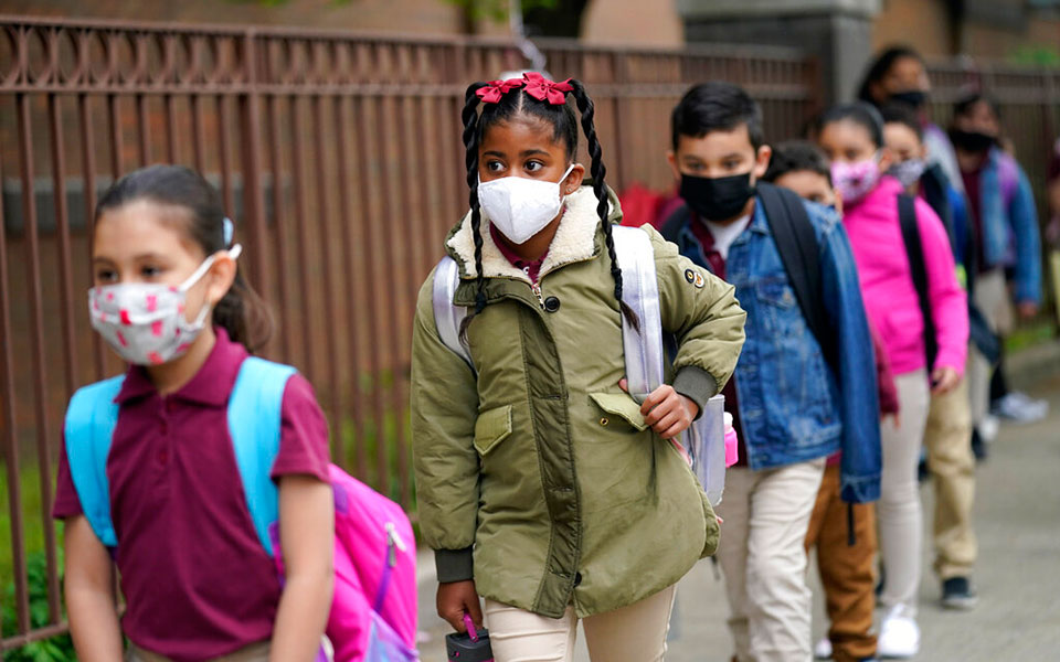 μελέτη-covid-τα-μικρά-παιδιά-μεταδίδουν-το-561467986